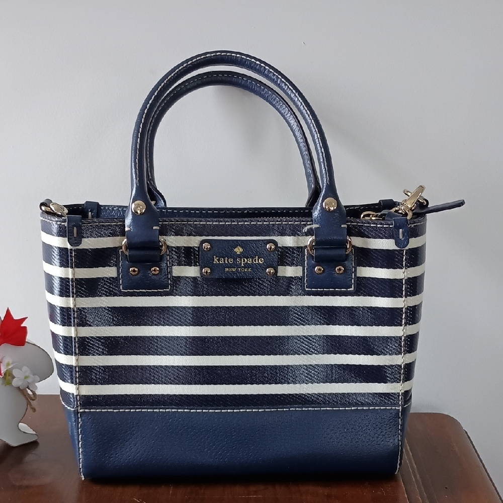 ♠️ Kate Spade Navy and White Striped Women's Bag